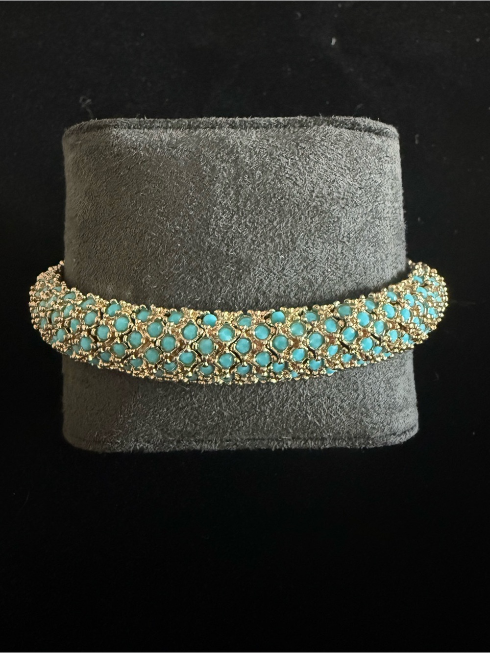 Vintage Signed Banana Republic Palm Beach 
Turquoise Cabochon Bracelet